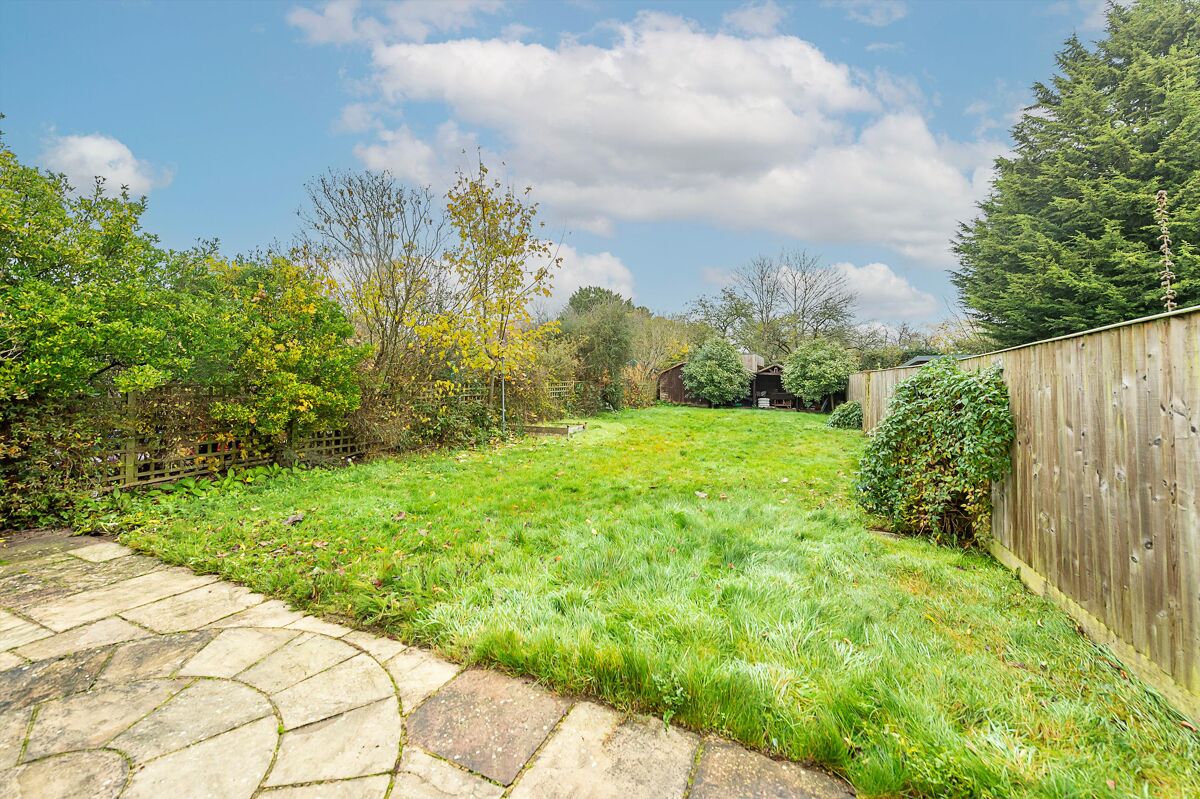 house for sale in Lakes Lane, Beaconsfield, HP9 BCN012236837 Knight