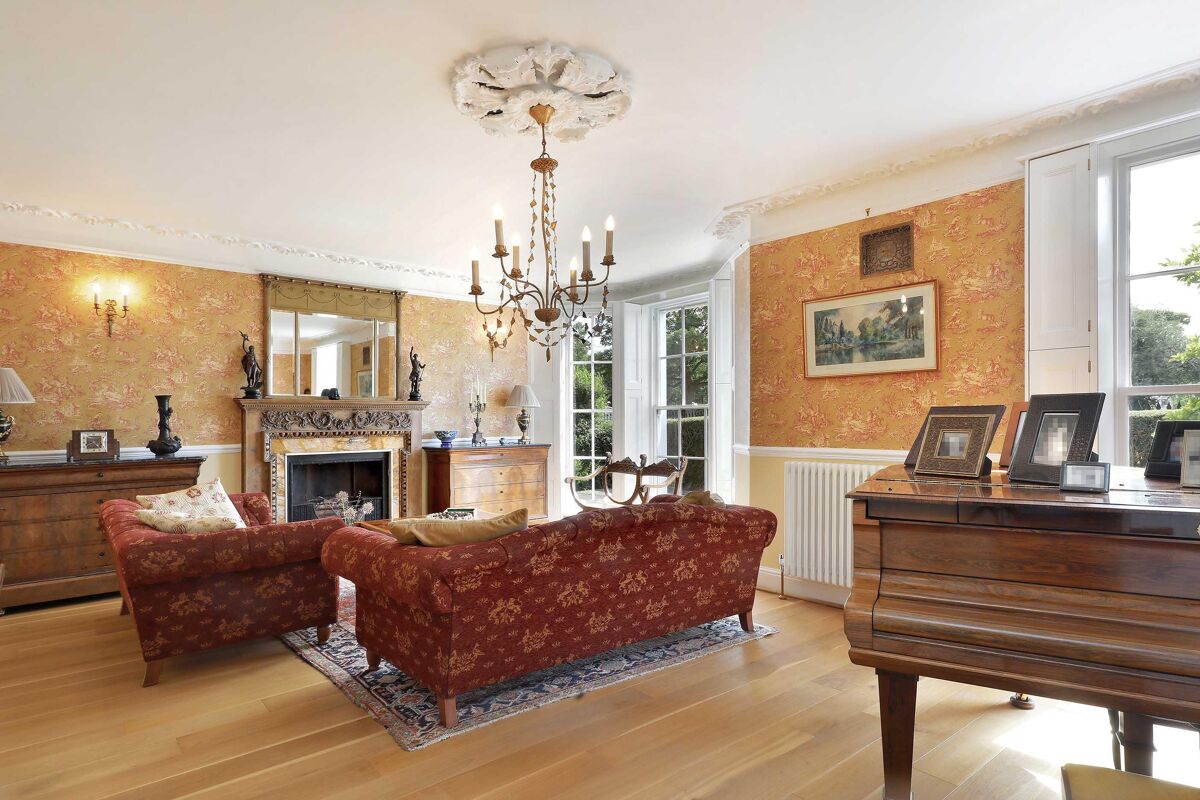 house for sale in West Common, Gerrards Cross, Buckinghamshire, SL9