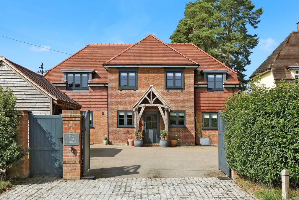 Image of Little Heath Lane, Potten End, Berkhamsted, Hertfordshire, HP4