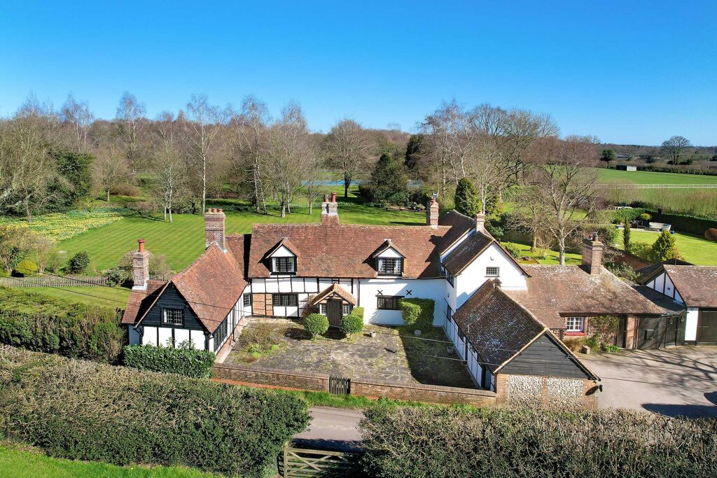 Image of Hog Lane, Ashley Green, Chesham, Buckinghamshire HP5
