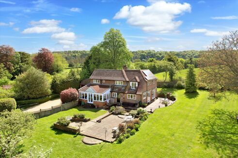 Picture of 4 bedroom house for sale.