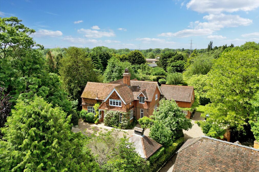 Image of The Green, Letchmore Heath, Watford, Hertfordshire, WD25