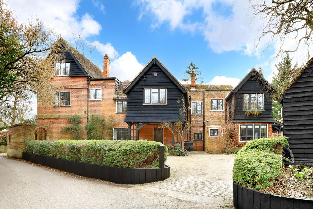 Image of Ashmead Lane, Denham, Uxbridge, Buckinghamshire, UB9