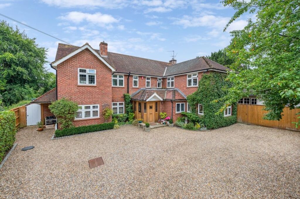 Image of Pinkneys Drive, Maidenhead, Berkshire, SL6