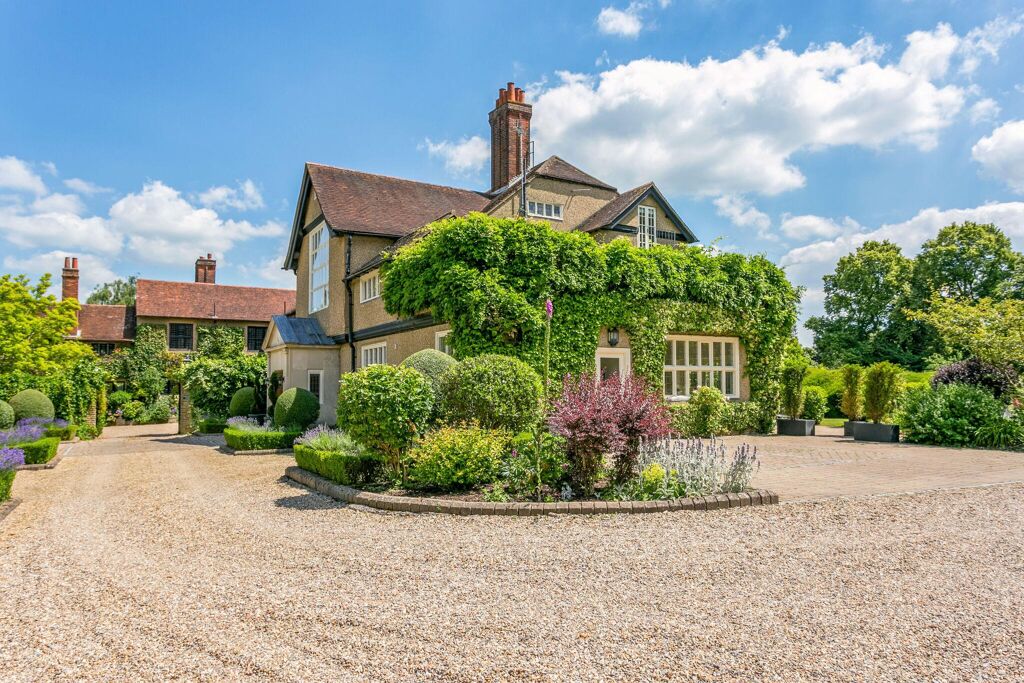 Image of Winter Hill, Cookham, Maidenhead, Berkshire SL6