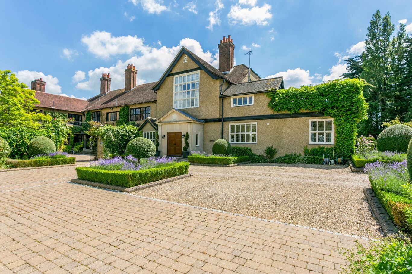 Image of Winter Hill, Cookham, Maidenhead, Berkshire SL6