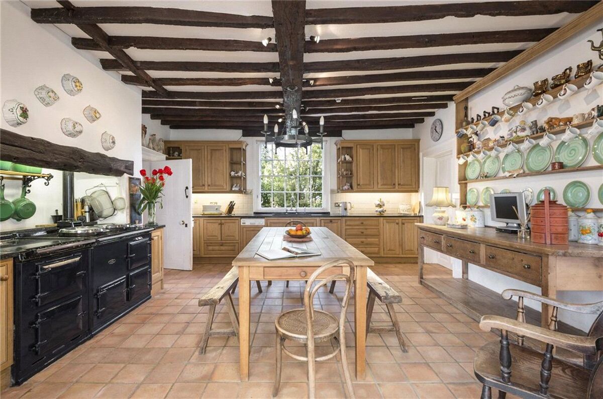 house for sale in Crowell, Chinnor, OX39 BCN100049 Knight Frank