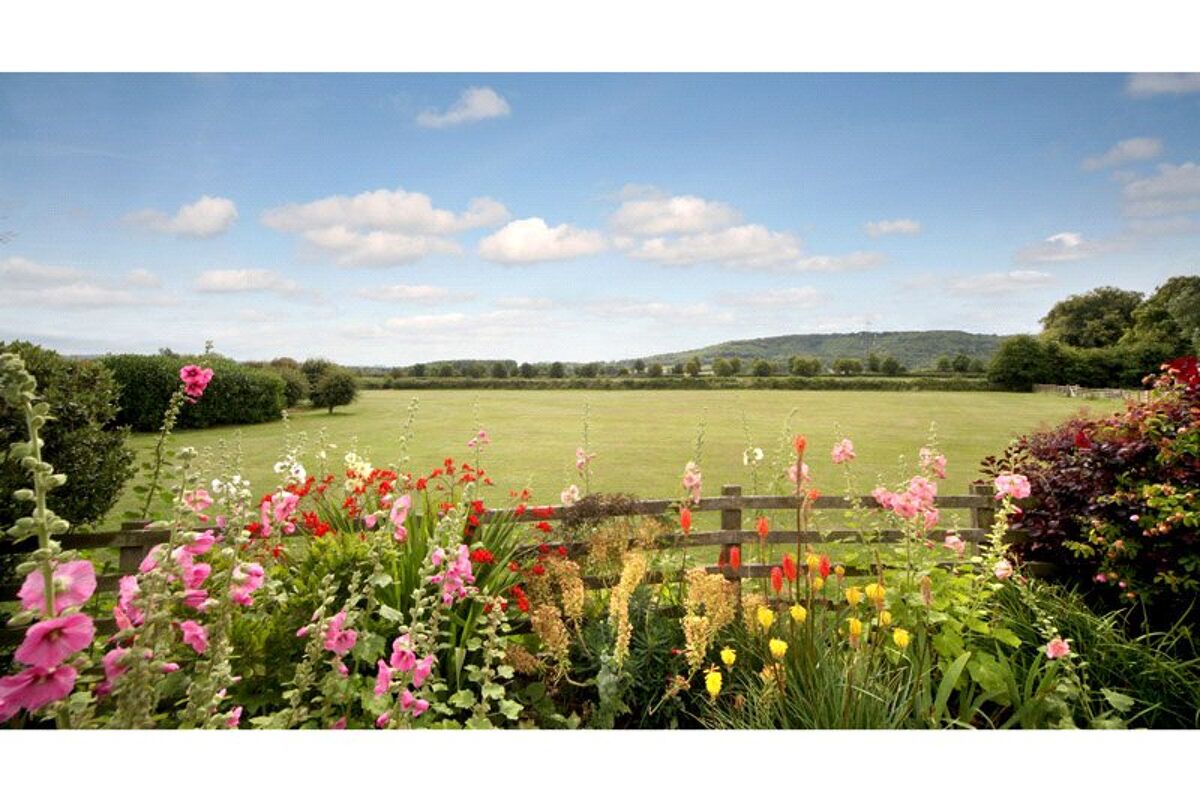 house for sale in Henton, Oxfordshire, OX39 BCN110106 Knight Frank