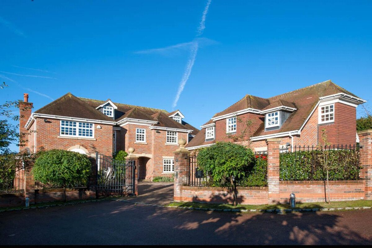 house for sale in Priests Paddock, Knotty Green, Beaconsfield