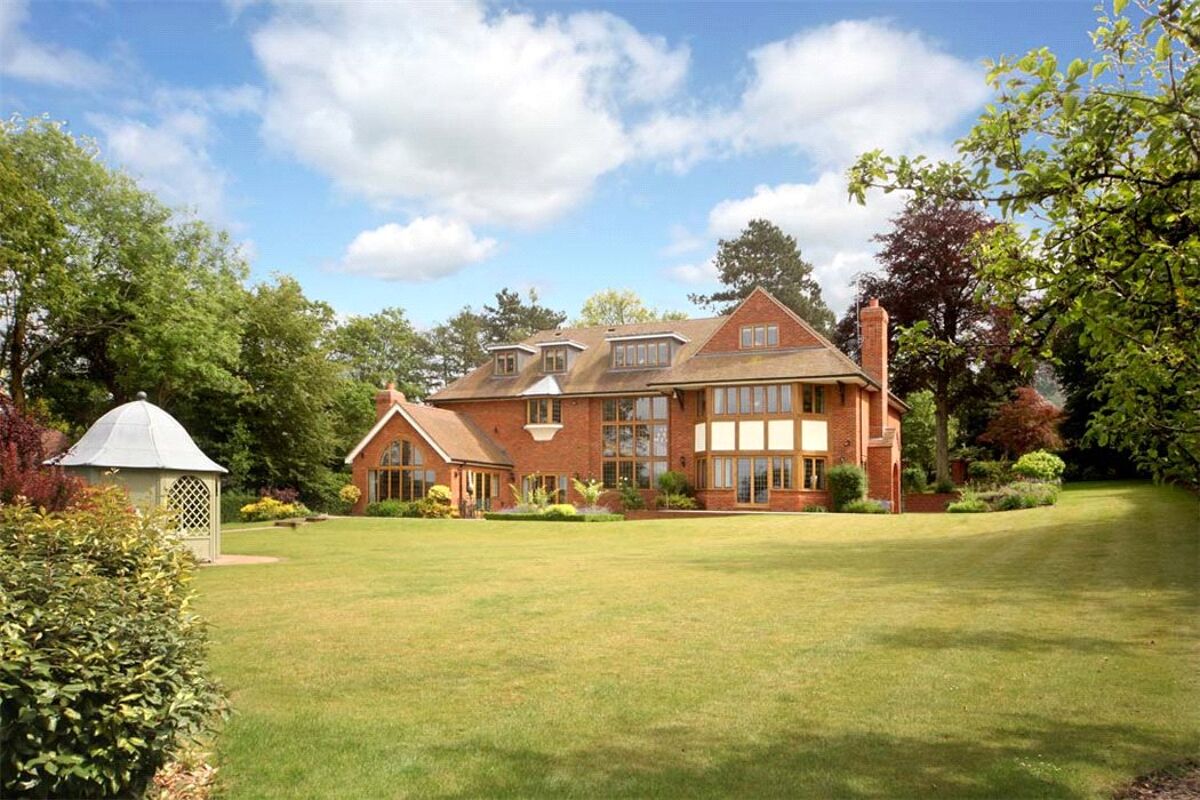 house for sale in Grimms Hill, Great Missenden, Buckinghamshire, HP16