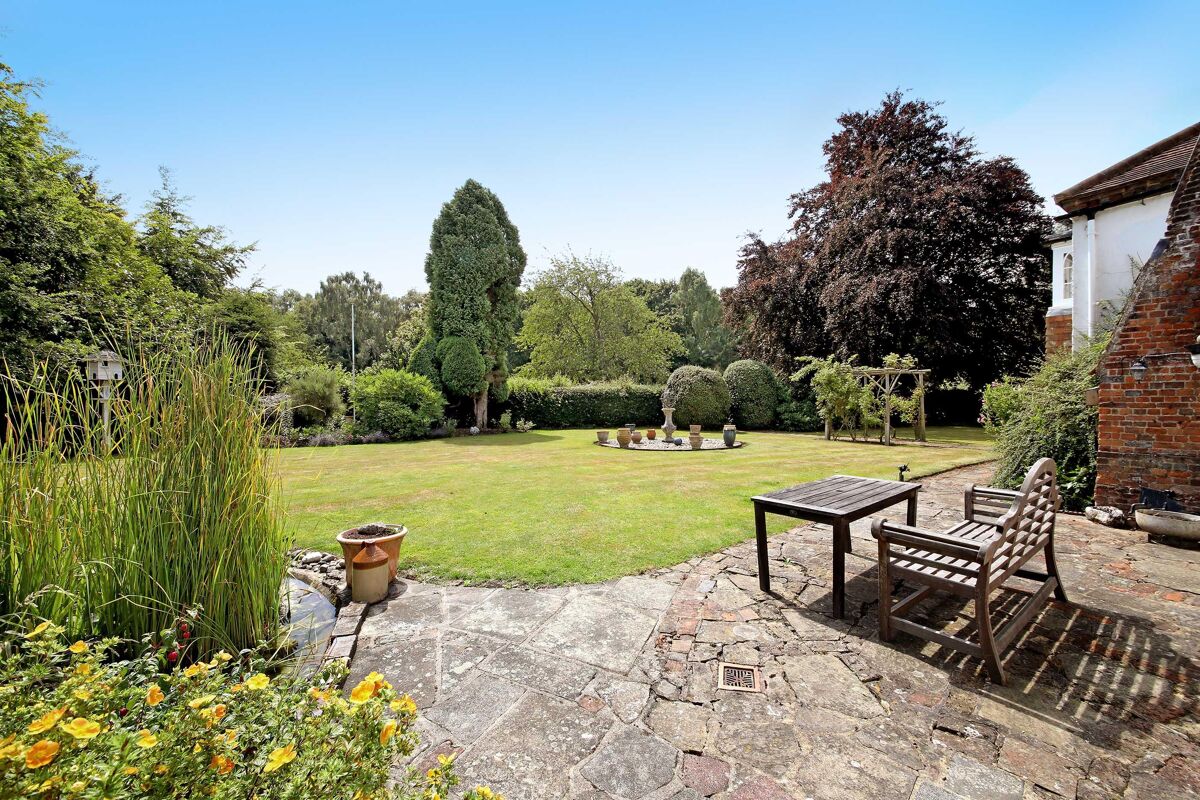 house for sale in The Common, Chipperfield, Kings Langley