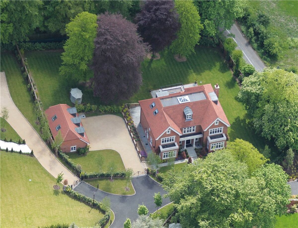 house for sale in Four Winds, Bourne End, Buckinghamshire, SL8