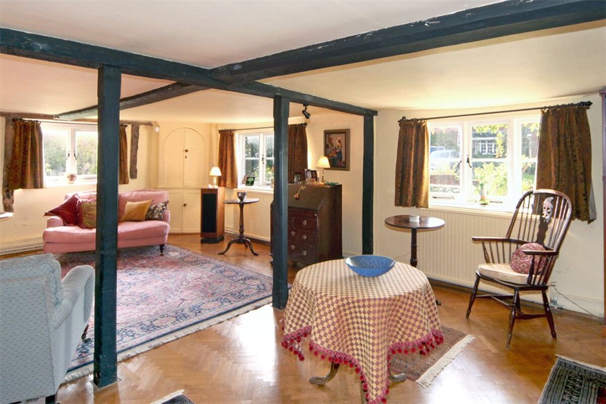 house for sale in High Street, Chinnor, Oxfordshire, OX39 BCN140202