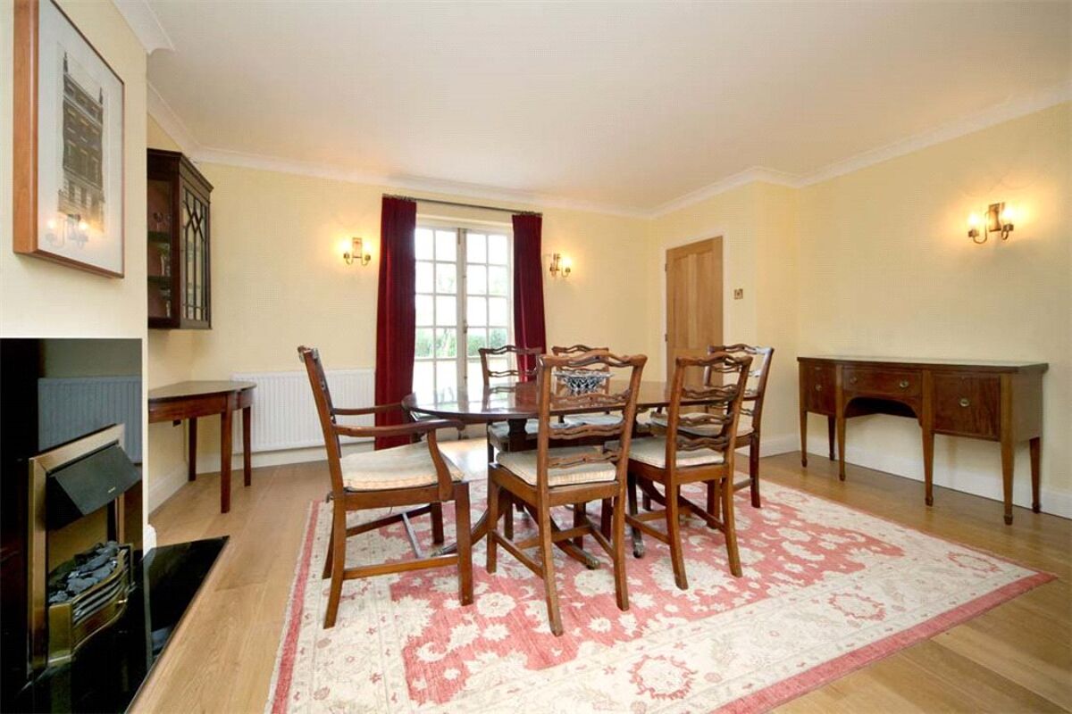 house for sale in Chinnor Road, Bledlow Ridge, Buckinghamshire, HP14