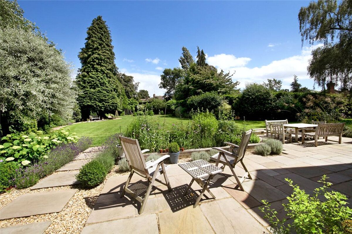 house for sale in Westfield Road, Beaconsfield, Buckinghamshire, HP9