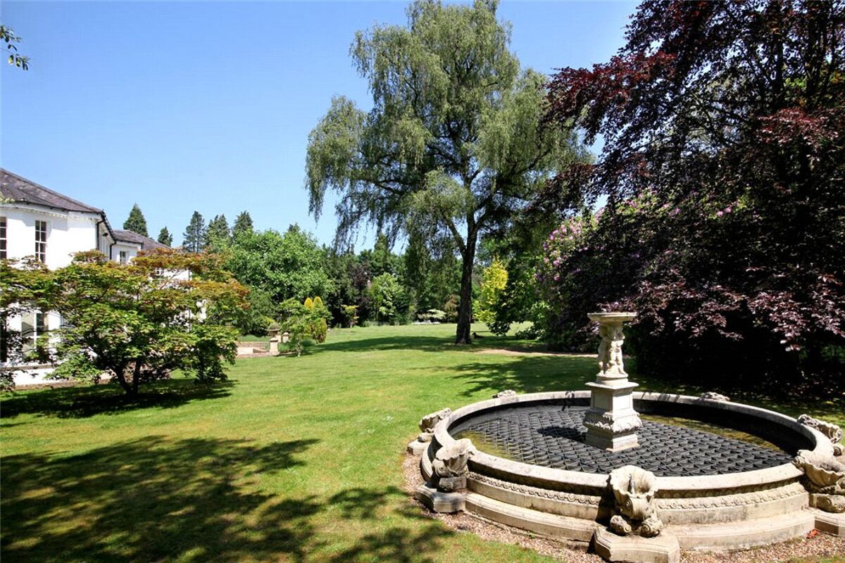 house for sale in Framewood Road, Fulmer, Berkshire, SL2 BCN160148