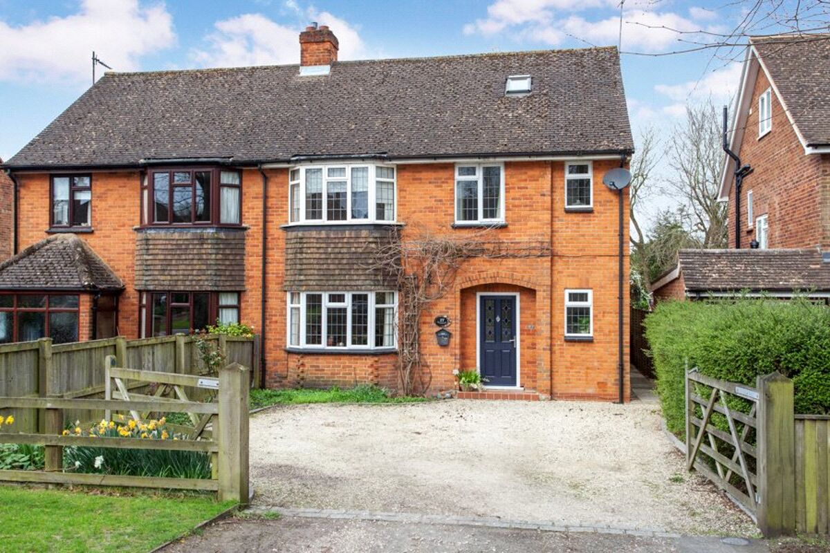 house for sale in Manor Park Avenue, Princes Risborough