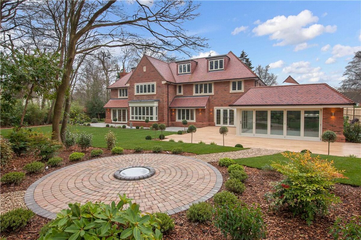 house for sale in Old Long Grove, Seer Green, Beaconsfield