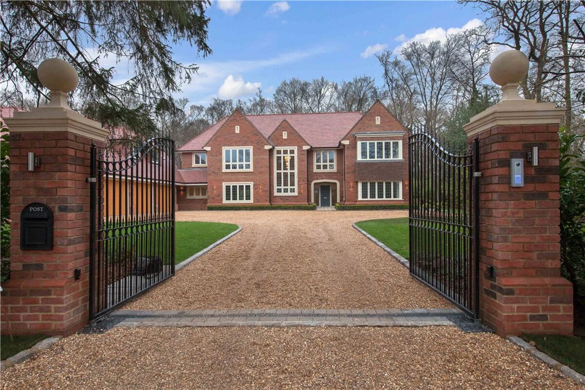 house for sale in Old Long Grove, Seer Green, Beaconsfield