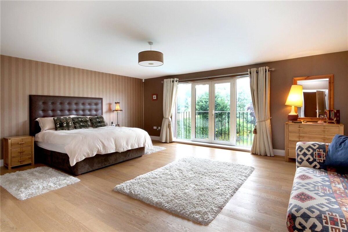 house for sale in Burgess Wood Road South, Beaconsfield, HP9