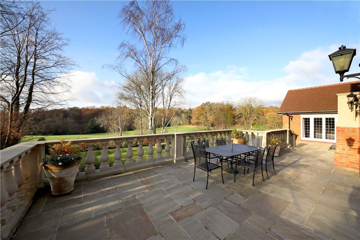 house for sale in Drews Park, Knotty Green, Beaconsfield