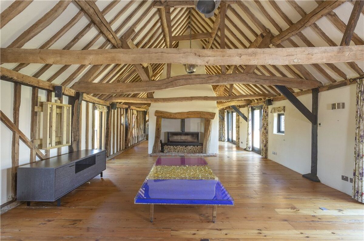 house for sale in Ashley Green, Buckinghamshire, HP5 BCN180367 Knight Frank