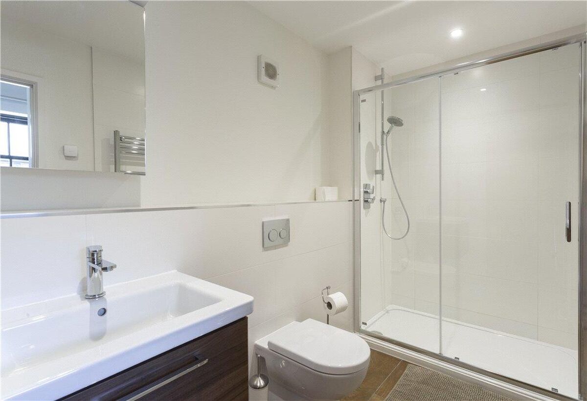 house for sale in Ashley Green, Buckinghamshire, HP5 BCN180368 Knight Frank