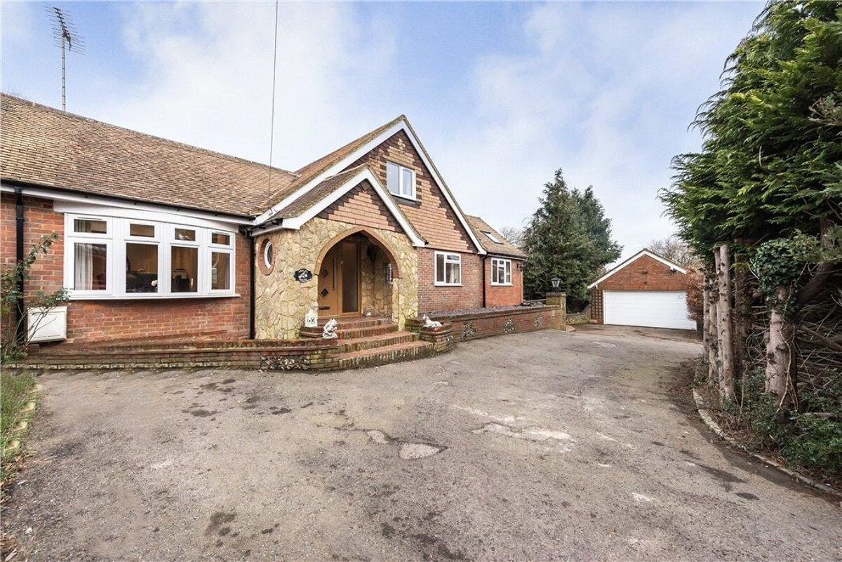 house for sale in Windmill Lane, Widmer End, High