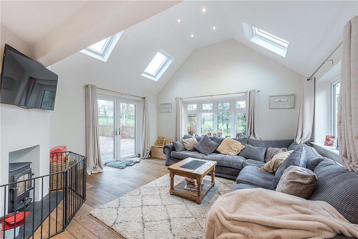 house for sale in Windmill Lane, Widmer End, High