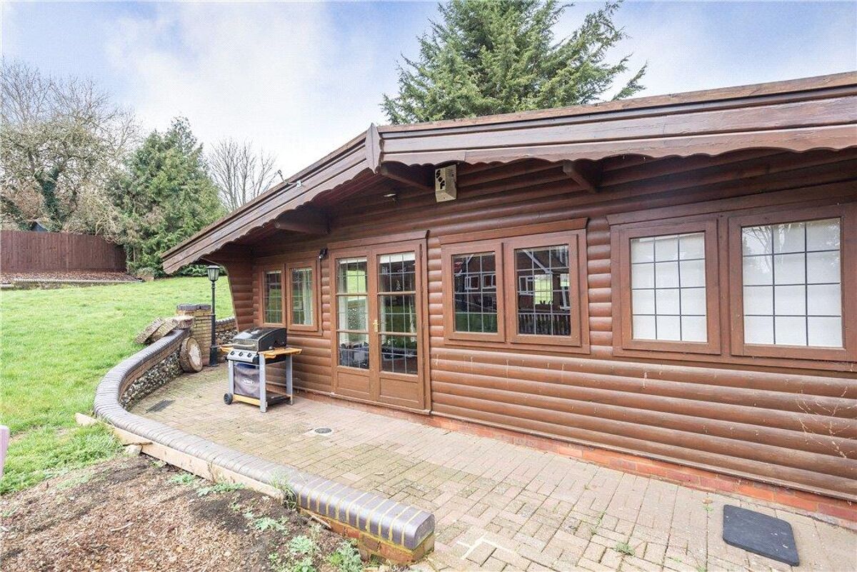 house for sale in Windmill Lane, Widmer End, High