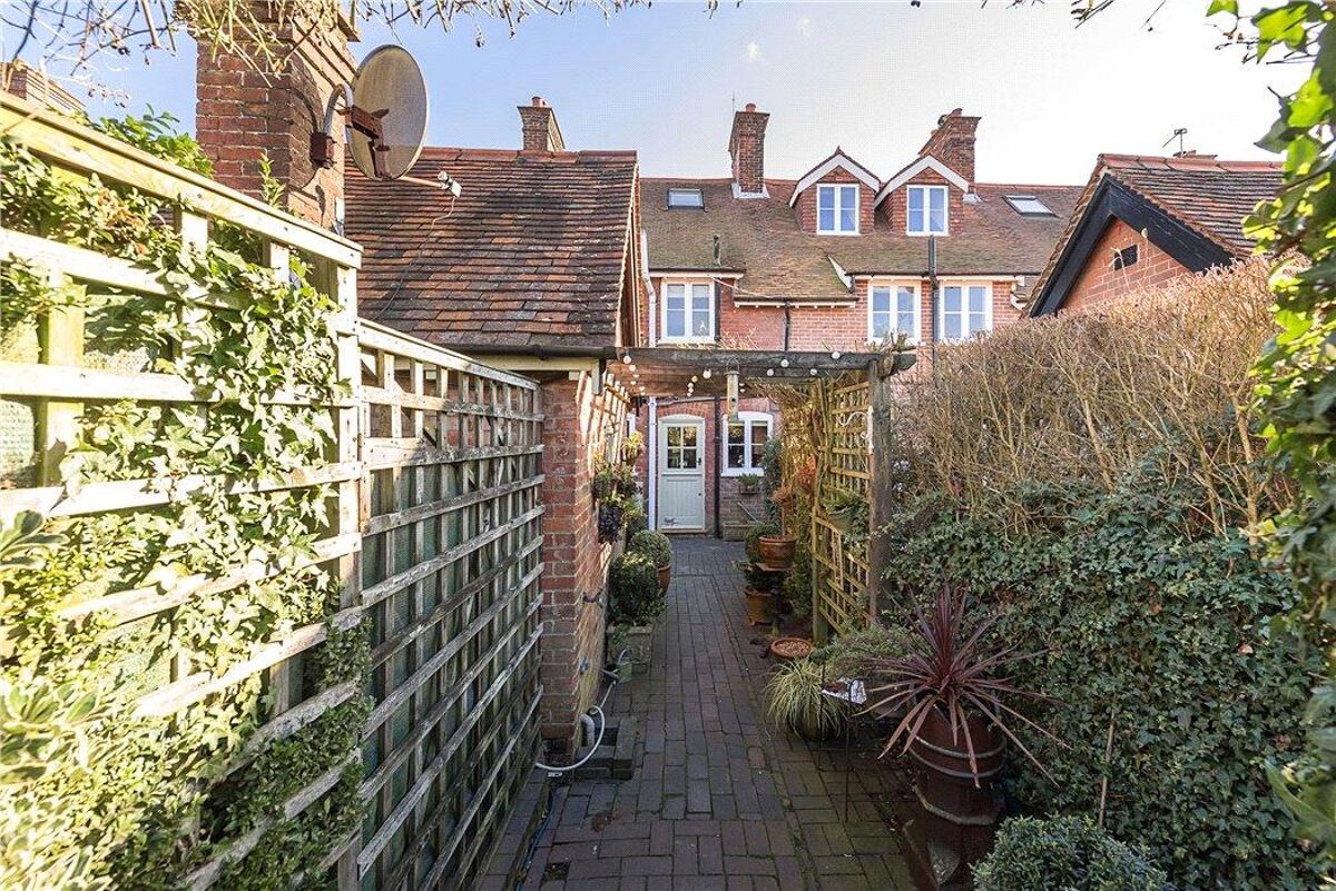 house for sale in Little Twye Cottages, Little Twye Road, Buckland