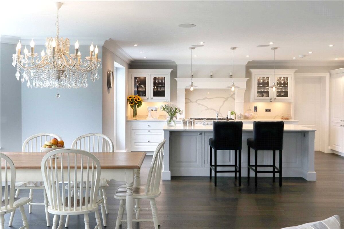 house for sale in Chinnor Road, Bledlow Ridge, Buckinghamshire, HP14