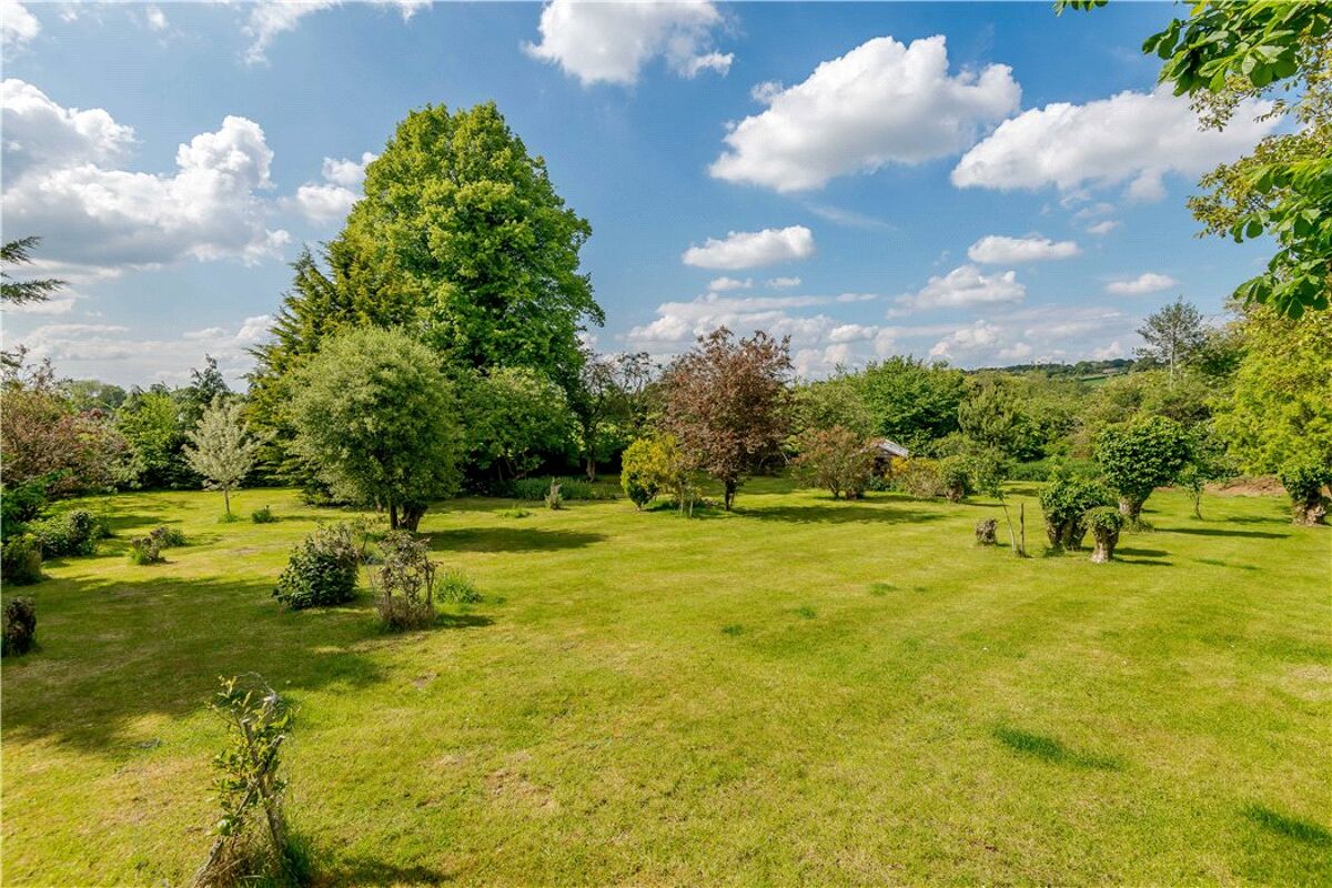 bungalow for sale in Hawks Hill, Bourne End, Buckinghamshire, SL8