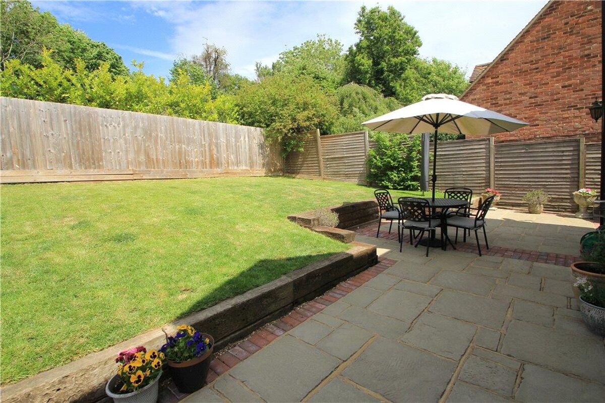 house for sale in The Cottages, Bricks Lane, Beacons Bottom, High