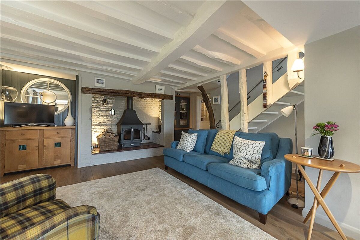 house for sale in Ellesborough Road, Butlers Cross, Buckinghamshire, HP17 BCN190141 Knight Frank