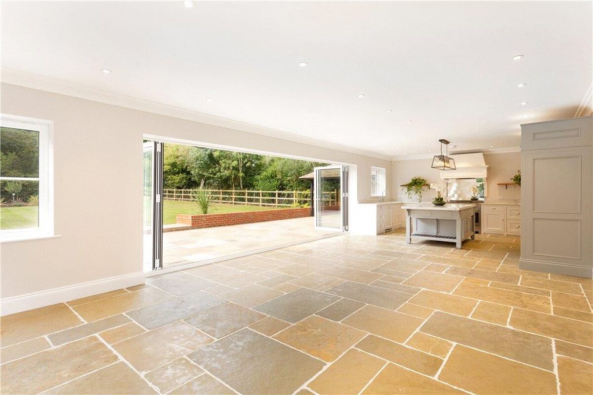 house for sale in Long Lane, Bovingdon, Hemel Hempstead, Hertfordshire