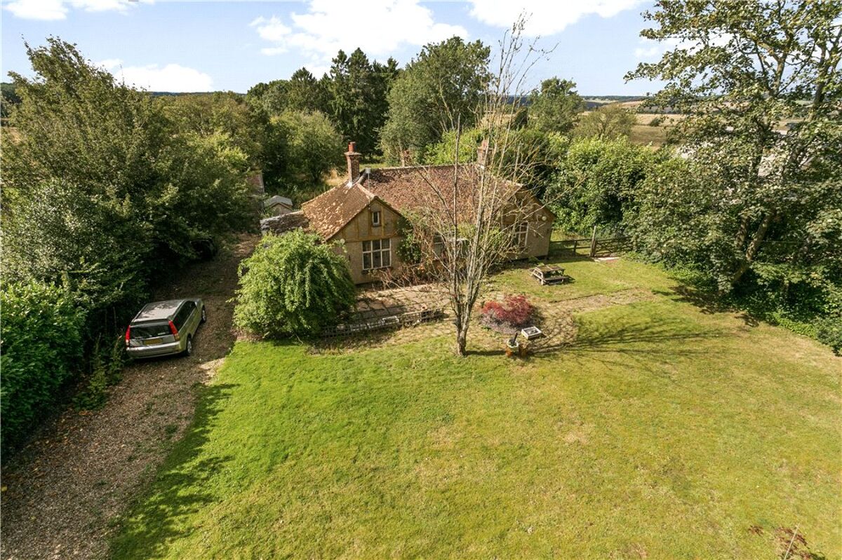 house for sale in Upper Bourne End Lane, Hemel Hempstead, Hertfordshire