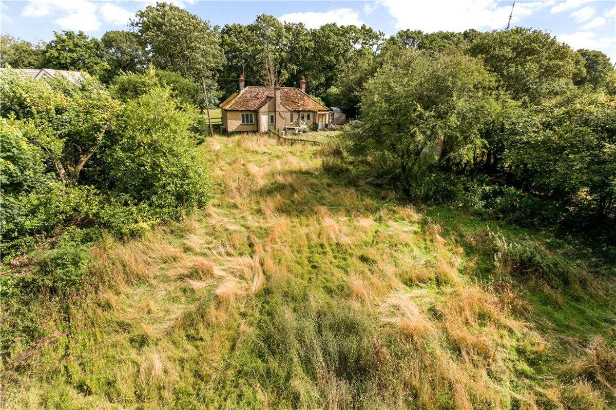 house for sale in Upper Bourne End Lane, Hemel Hempstead, Hertfordshire