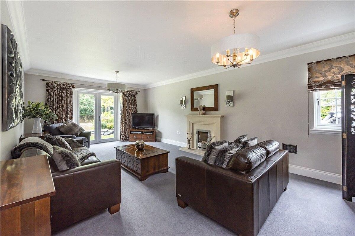 house for sale in Hockeridge View, Oakwood, Berkhamsted, Hertfordshire
