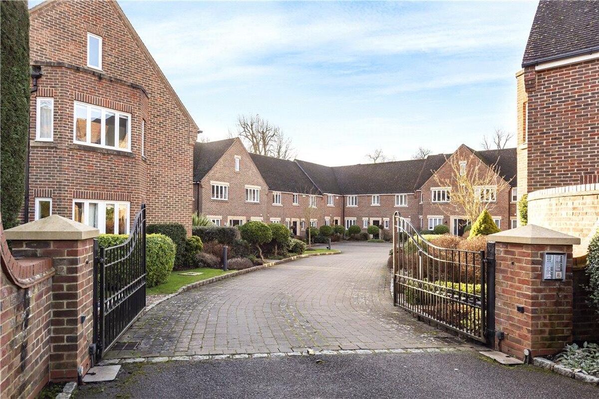 house for sale in Vache Mews, Vache Lane, Chalfont St. Giles