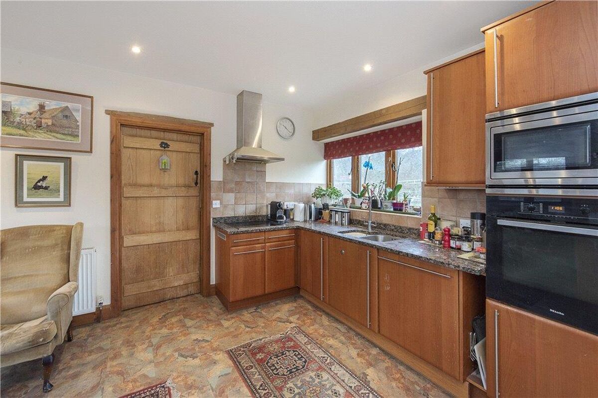 house for sale in Bank Green, Bellingdon, Chesham, Buckinghamshire, HP5