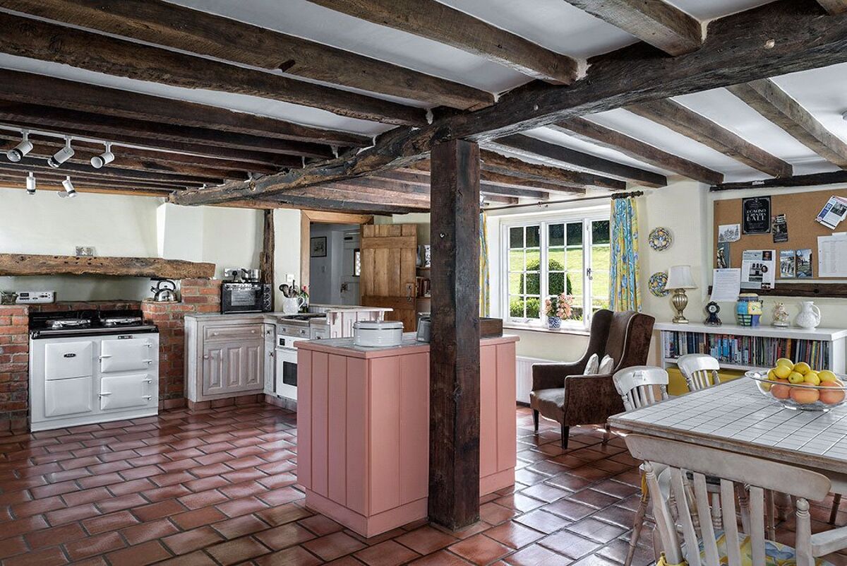 house for sale in West Buckinghamshire, HP14 BCN910933