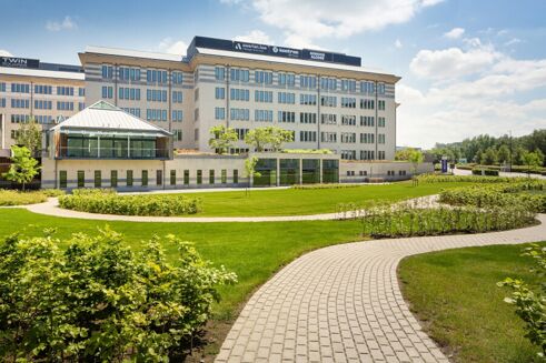 Picture of 417 - 3,817 sqm Office TWIN SQUARES, for rent.