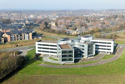 Picture of 300 - 5,521 sqm Office EAGLE HOUSE, for rent.