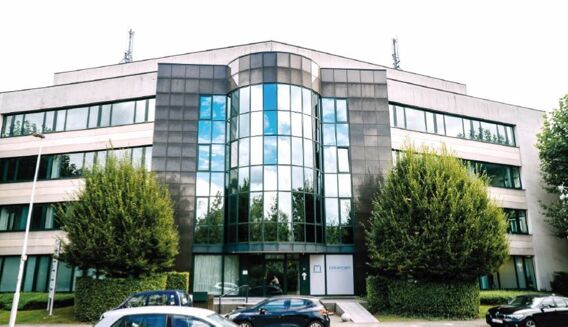 Picture of 320 - 1,336 sqm Office ROYAL HOUSE, for rent.