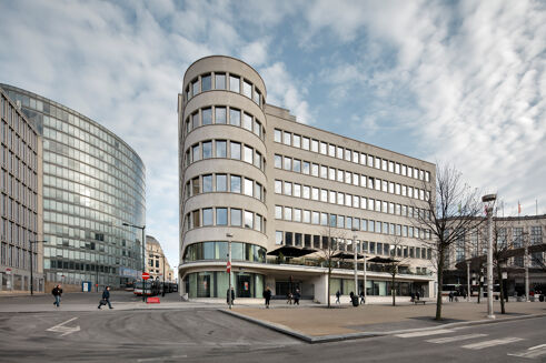 Picture of 516 - 3 577 m² Bureau for rent.