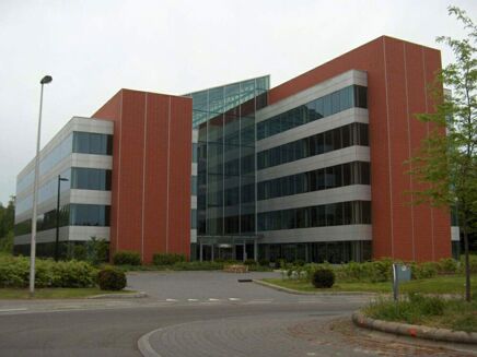 Picture of 529 sqm Office for rent.