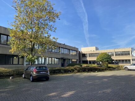 Picture of 250 - 1,300 sqm Office EXCELSIOR 61, for rent.