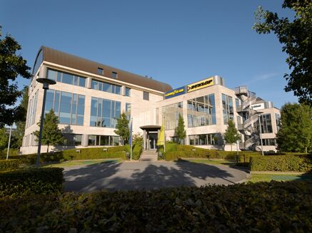 Picture of 425 sqm Office PARK LANE - A, for rent.