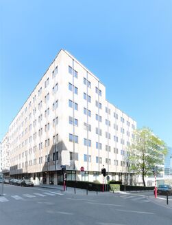 Picture of 560 sqm Office TREVES BUILDING, for rent.